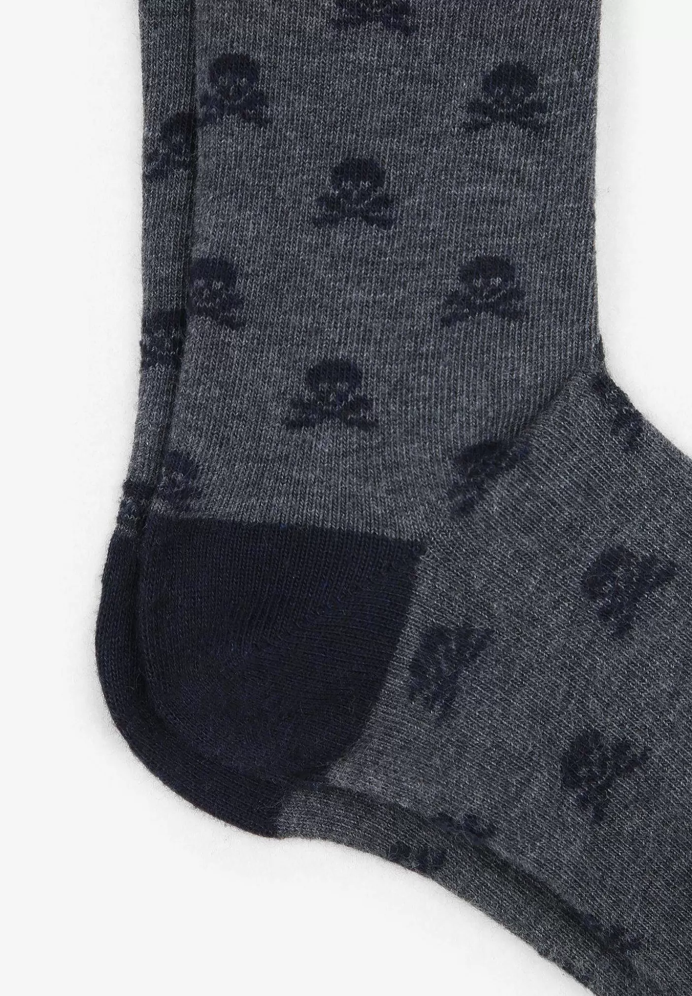 Scalpers All Over Skull Socks Flash Sale