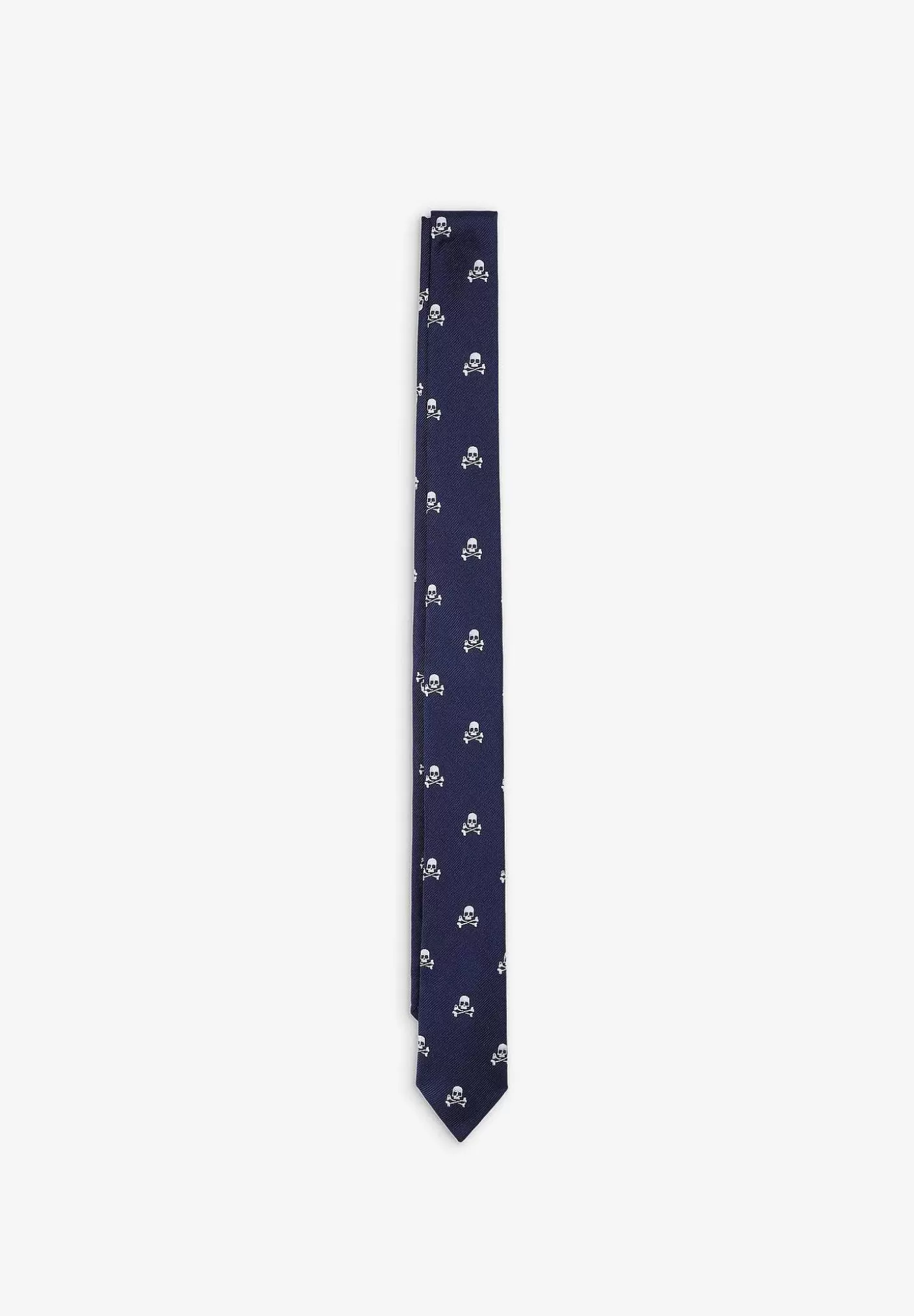 Scalpers All Over Skulls Tie Clearance