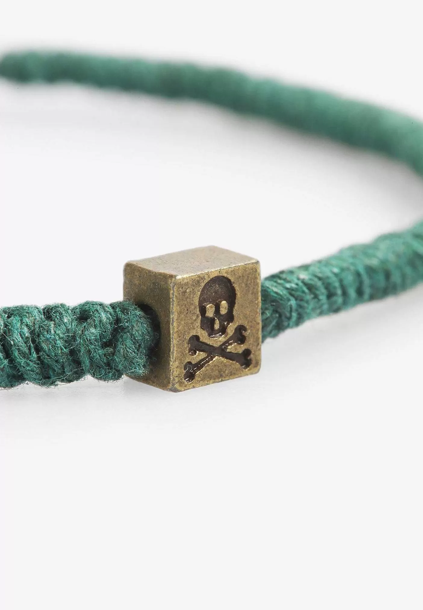 Scalpers Engraved Skull Knots Bracelet Sale