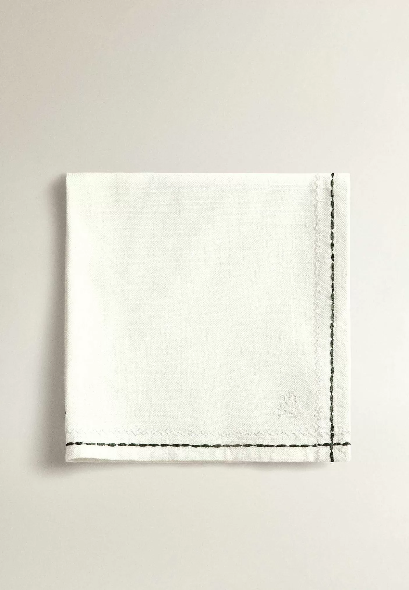 Scalpers Pack Of Embroidered Cotton Napkins Online