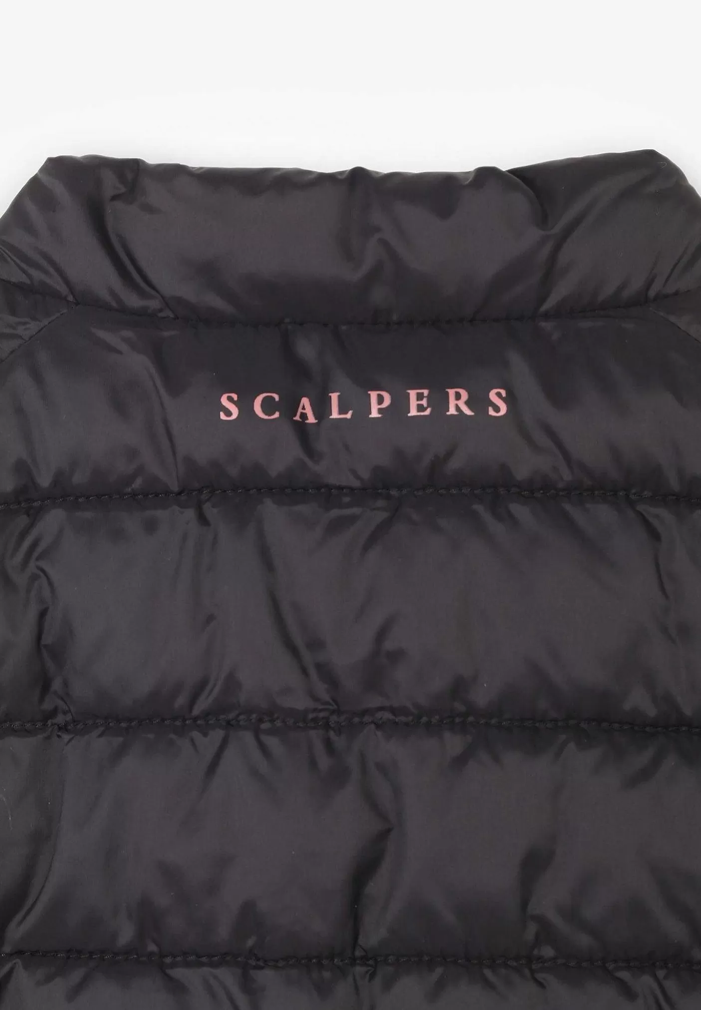 Scalpers Skull Padded Vest Hot